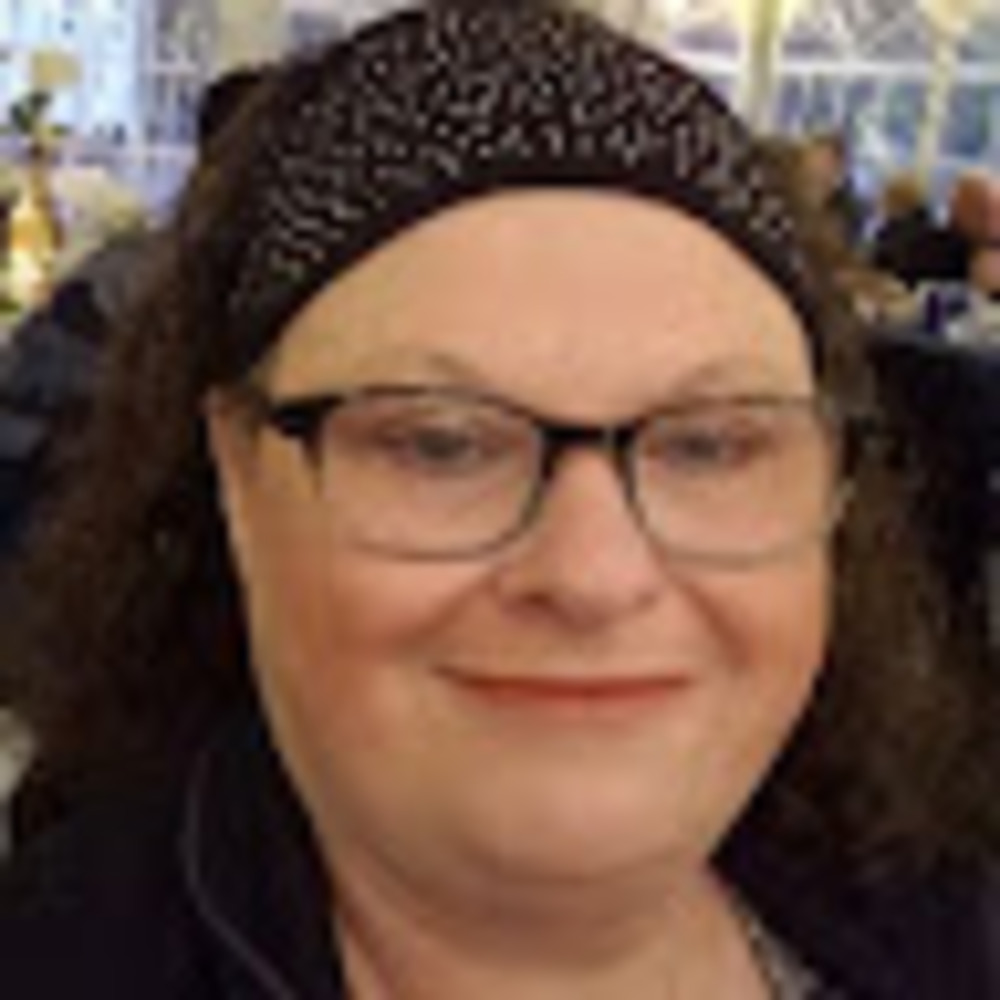 Meet your Posher, Katherine